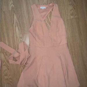 Elegant Peach Sleeveless Dress